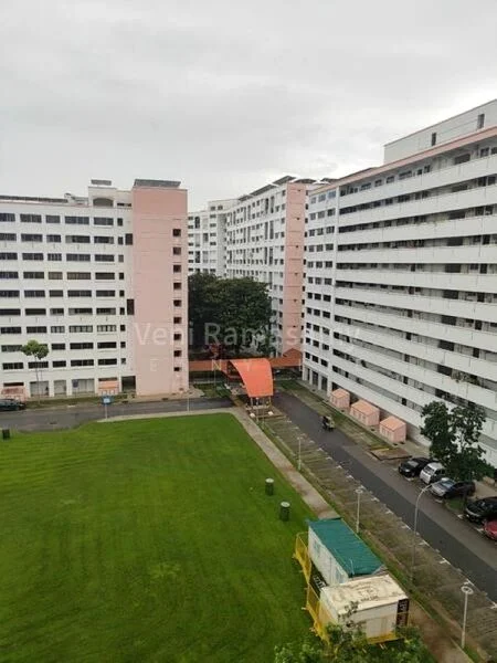 Common Room (HDB) for Rent in 542 Hougang Avenue 8 - Image 4