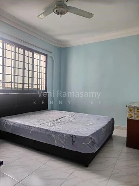 Common Room (HDB) for Rent in 542 Hougang Avenue 8 - Image 3