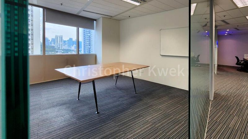 Office for Rent: Central Plaza - Image 7