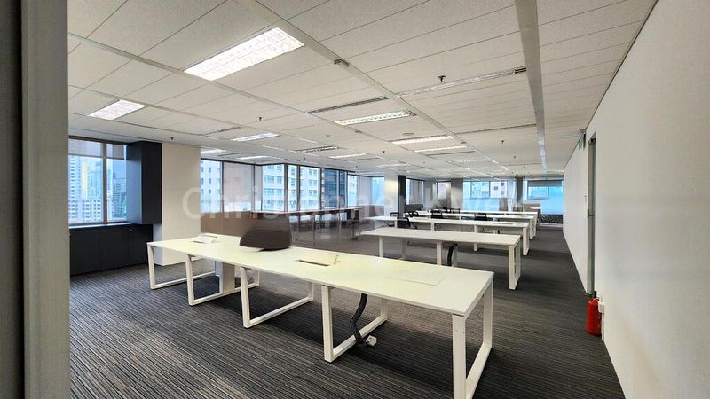 Office for Rent: Central Plaza - Image 14