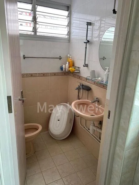 3 Room (3NG) HDB for Rent in  320 Clementi Avenue 4 - Image 2