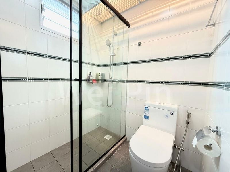 4 Room (4A) HDB for Sale in  27 Ghim Moh Link - Image 9