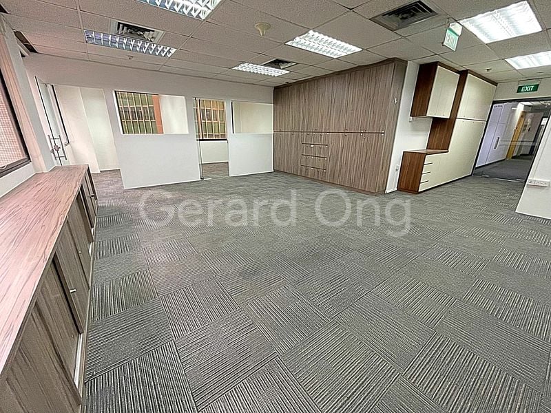 Office for Rent: Tong Eng Building - Image 1