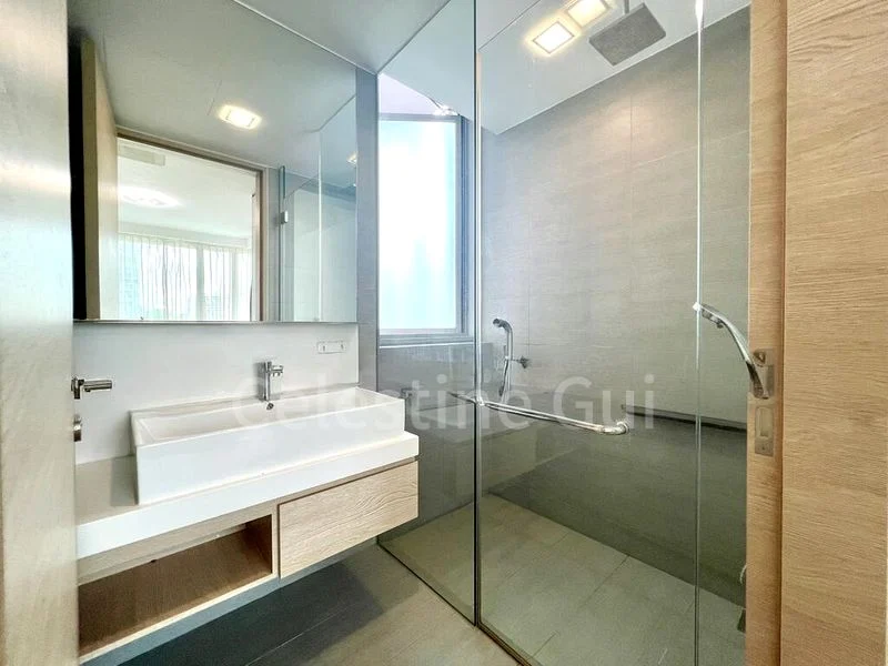 2 Bed Condo for Rent in  Sennett Residence - Image 8