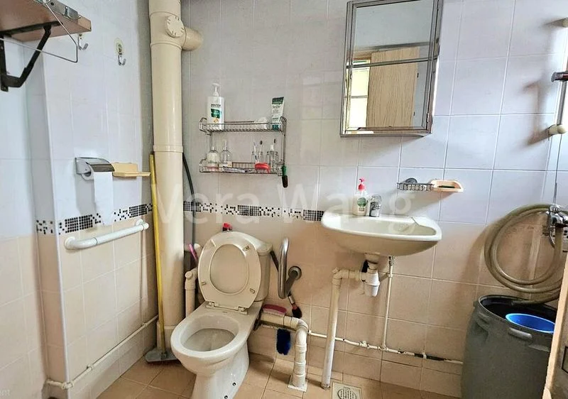 Common Room (HDB) for Rent in  932 Tampines Street 91 - Image 3