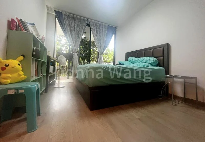 3 Bed Executive Condo for Sale in  The Visionaire - Image 2