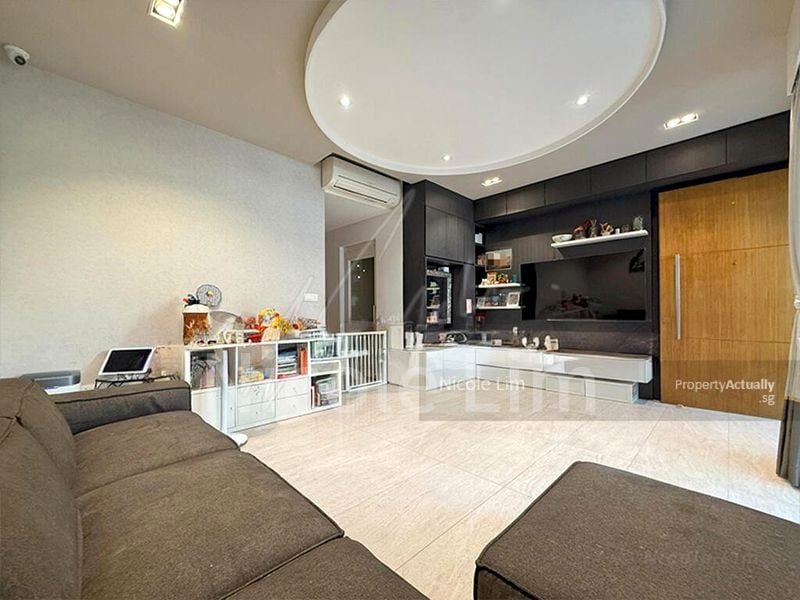 4 Bed Terraced House (Landed) for Sale in  One Surin - Image 3