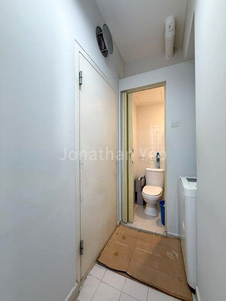 3 Bed Condo for Rent in  Tanamera Crest - Image 2