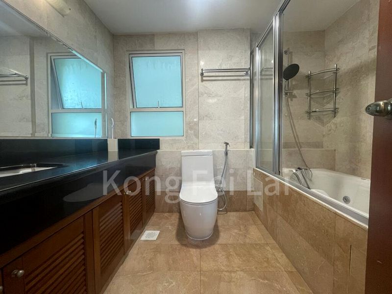 4 Bed Condo for Rent in  Pepys Hill Condominium - Image 18