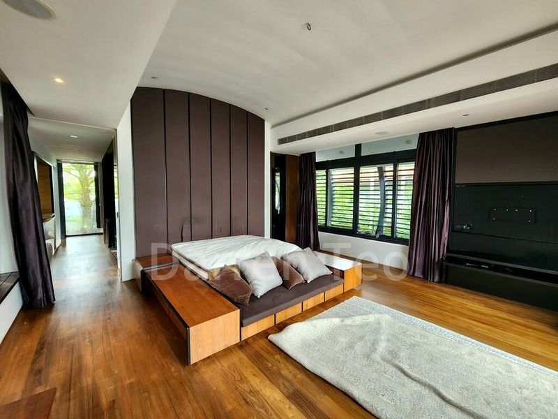 7 Bed Bungalow (Landed) for Rent in Cluny Road - Image 1
