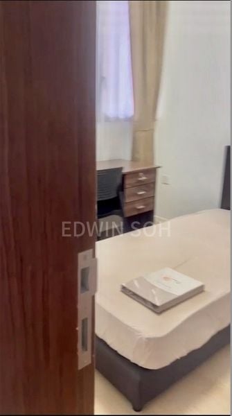 2 Bed Apartment (Condo) for Sale in  Clavon - Image 4