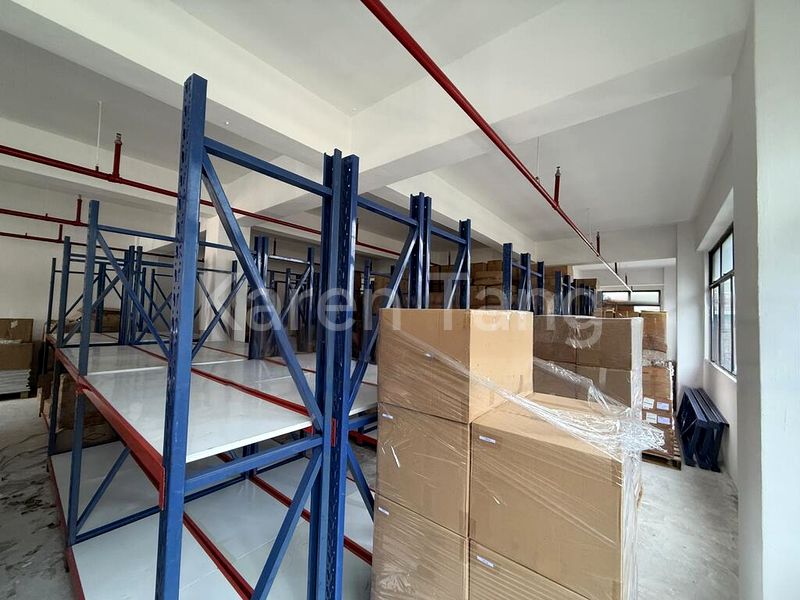 Light Industrial (B1) for Rent: Bendemeer Industrial Estate - Image 3