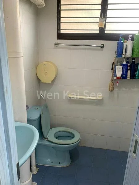 3 Room (3A) HDB for Rent in  122 Bedok North Street 2 - Image 5