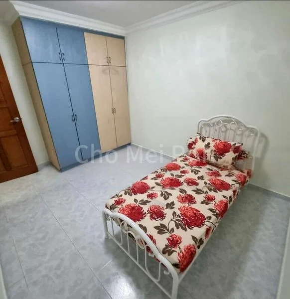Room (HDB) for Rent in  243 Jurong East Street 24 - Image 1