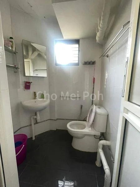 Room (HDB) for Rent in  243 Jurong East Street 24 - Image 3