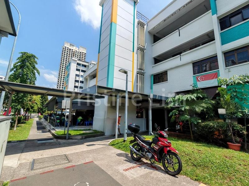 Shop / Shophouse for Rent: Medical clinic for rent in Woodlands, near Marsiling MRT - Image 2