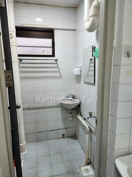 3 Room (3I) HDB for Rent in  157 Lorong 1 Toa Payoh - Image 7