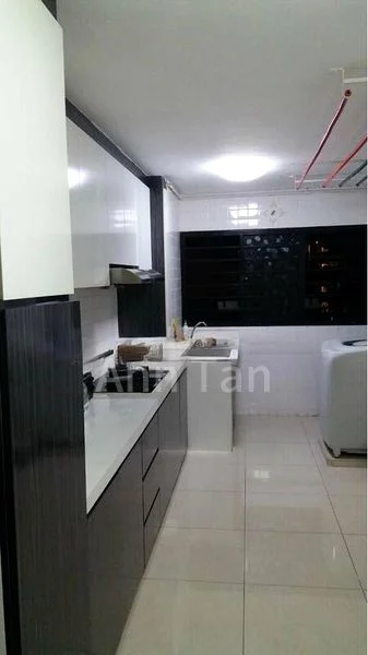 4 Room (4S) HDB for Rent in  319 Bukit Batok Street 33 - Image 2