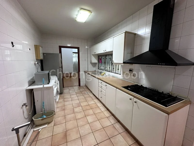 1 Bed Apartment (Condo) for Rent in  Sunshine Lodge - Image 6