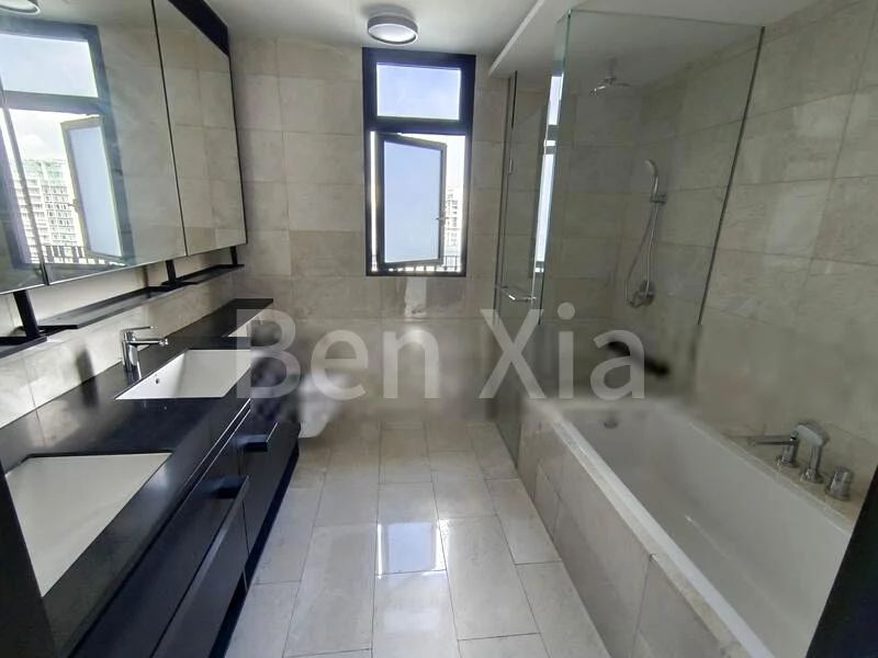 5 Bed Condo for Sale in  Park Colonial - Image 10