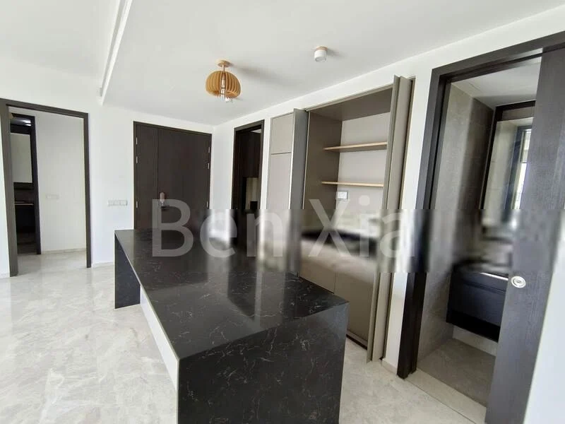 5 Bed Condo for Sale in  Park Colonial - Image 3