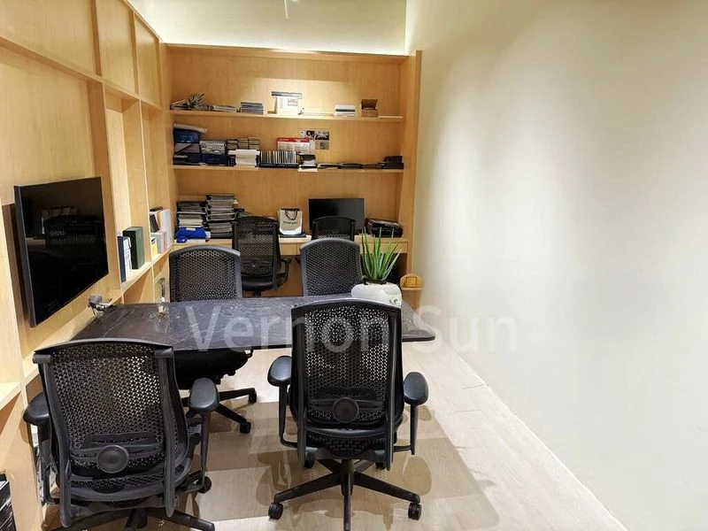 Mall Shop for Sale: Centropod, 1,200 Sq Ft - Image 3