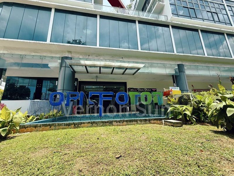 Mall Shop for Sale: Centropod, 1,200 Sq Ft - Image 8