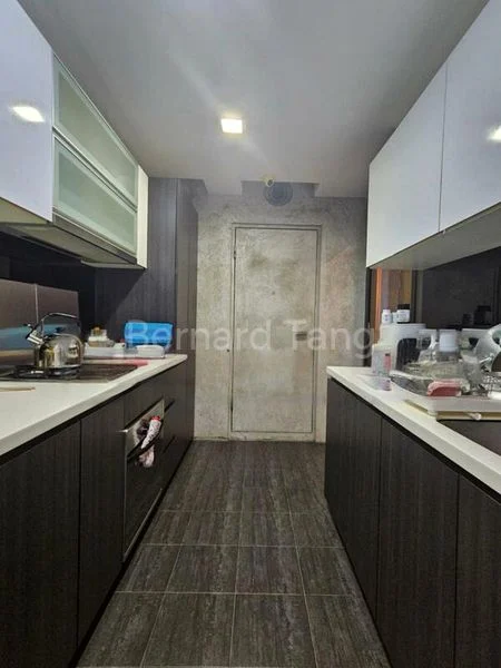 3 Bed Condo for Sale in  The Florentine - Image 12