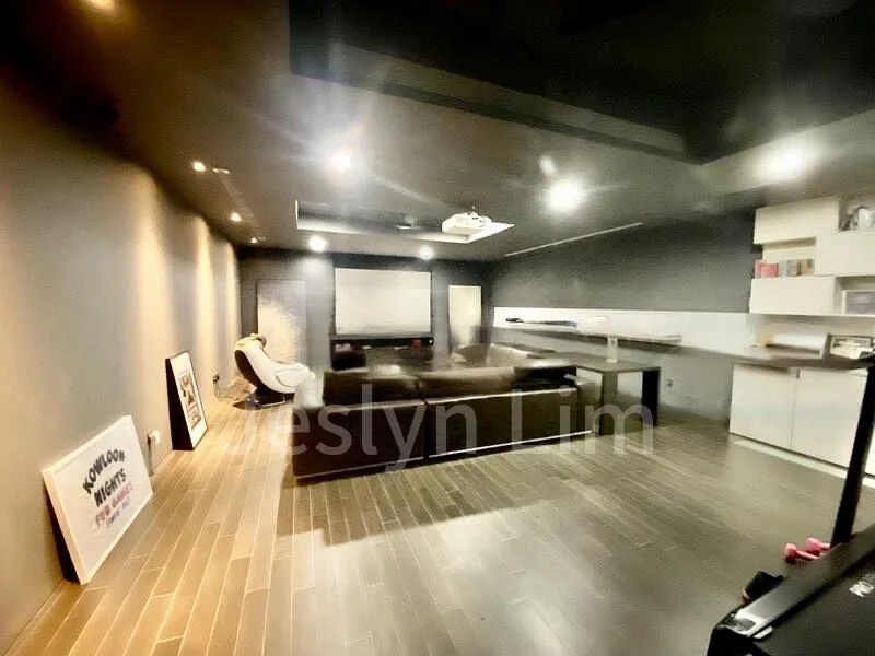 5 Bed Corner Terrace (Landed) for Sale in Jalan Elok - Image 5