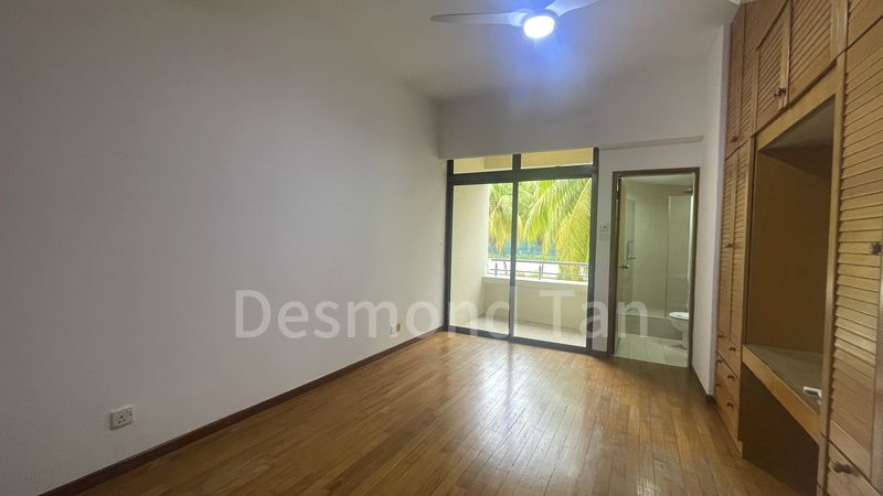 4 Bed Condo for Sale in  The Balmoral - Image 11