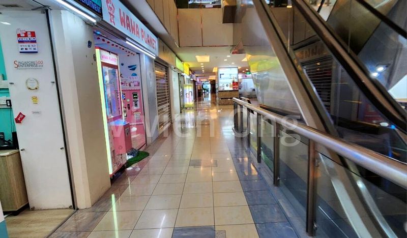 Shop / Shophouse for Rent: Katong Shopping Centre - Image 2