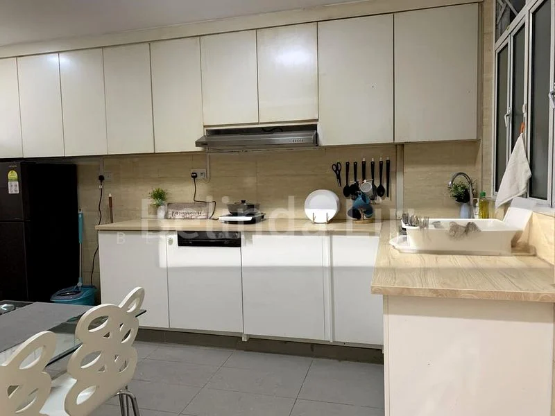 Room (Condo) for Rent in  Carmi Mansions - Image 3