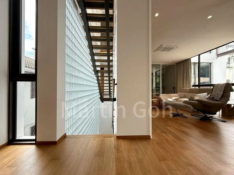 4 Bed Bungalow (Landed) for Sale in  Dunearn Road - Image 3