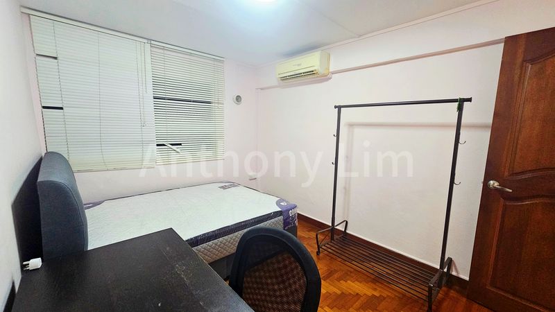 4 Room (4I) HDB for Rent in  11 Holland Drive - Image 13