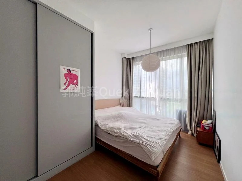 4 Bed Executive Condo for Sale in  Heron Bay - Image 2