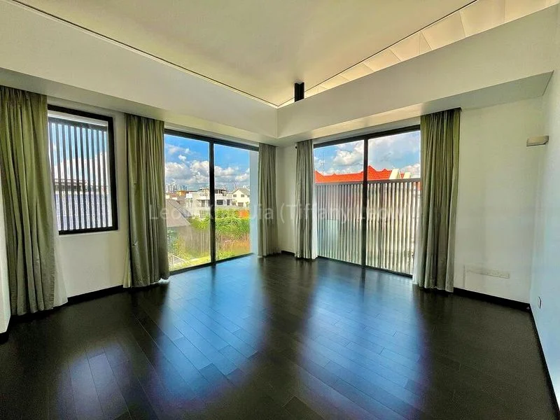 7 Bed Bungalow (Landed) for Rent in  Jalan Jarak - Image 4