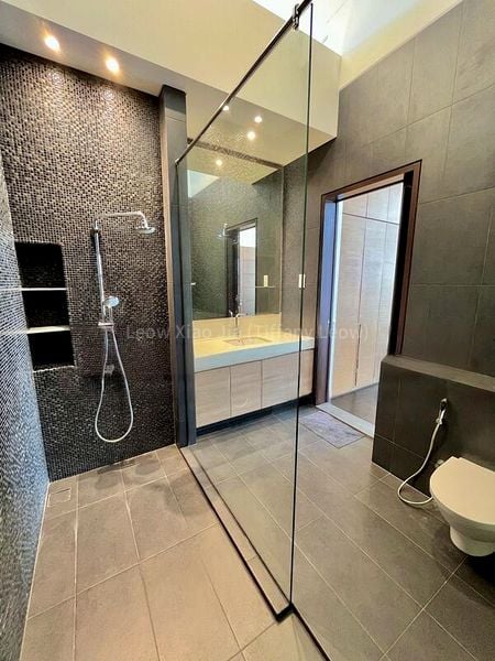 7 Bed Bungalow (Landed) for Rent in  Jalan Jarak - Image 3