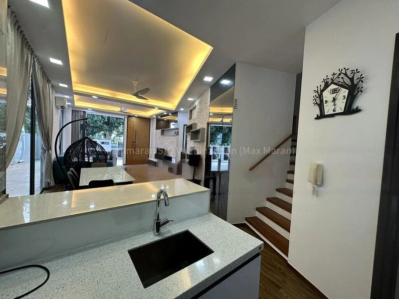 5 Bed Corner Terrace (Landed) for Rent in  Kensington Park Condominium - Image 7