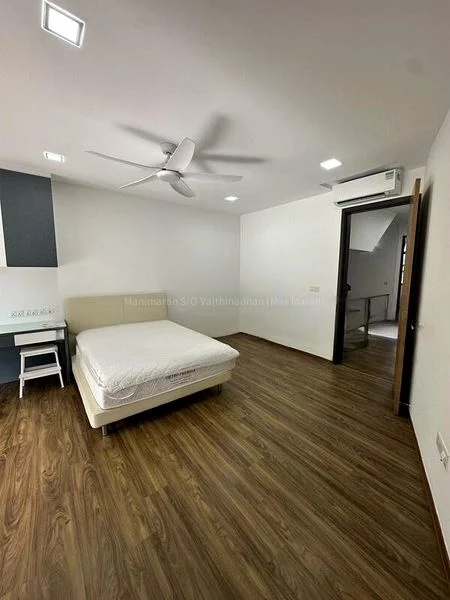 5 Bed Corner Terrace (Landed) for Rent in  Kensington Park Condominium - Image 17