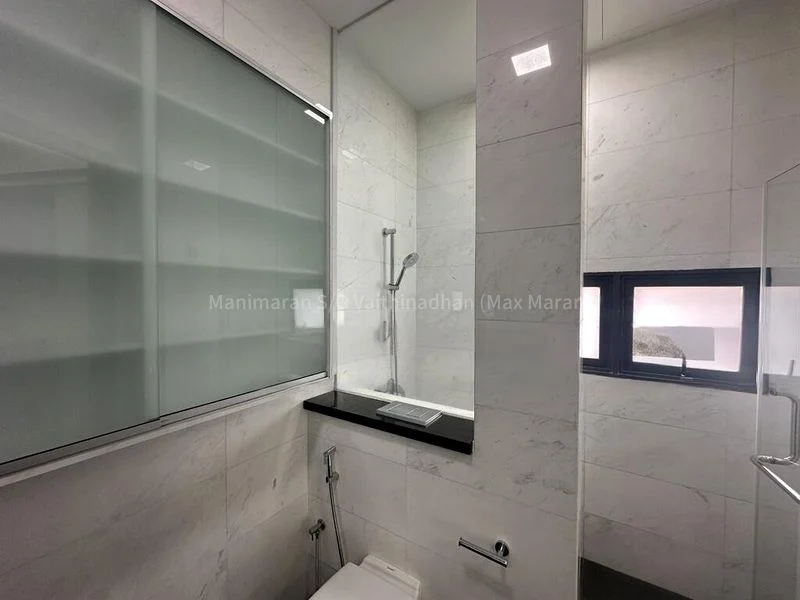 5 Bed Corner Terrace (Landed) for Rent in  Kensington Park Condominium - Image 20