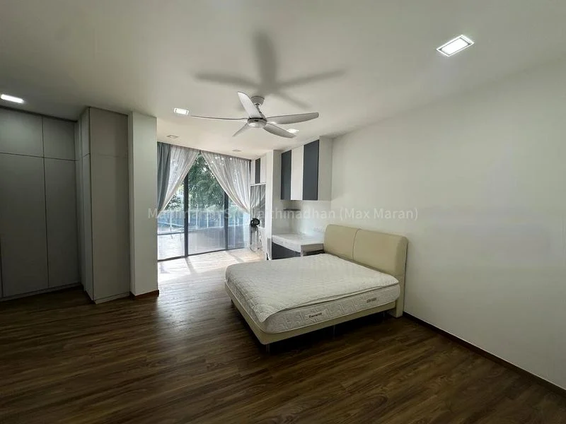 5 Bed Corner Terrace (Landed) for Rent in  Kensington Park Condominium - Image 14
