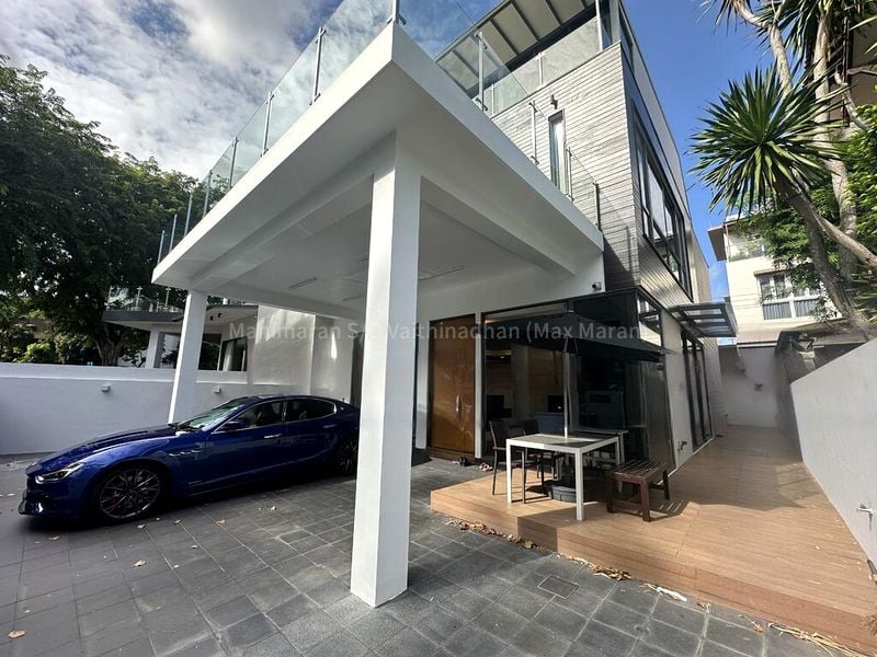 5 Bed Corner Terrace (Landed) for Rent in  Kensington Park Condominium - Image 1