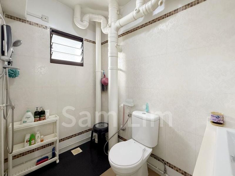 5 Room (5I) HDB for Sale in 65 Teban Gardens Road - Image 14