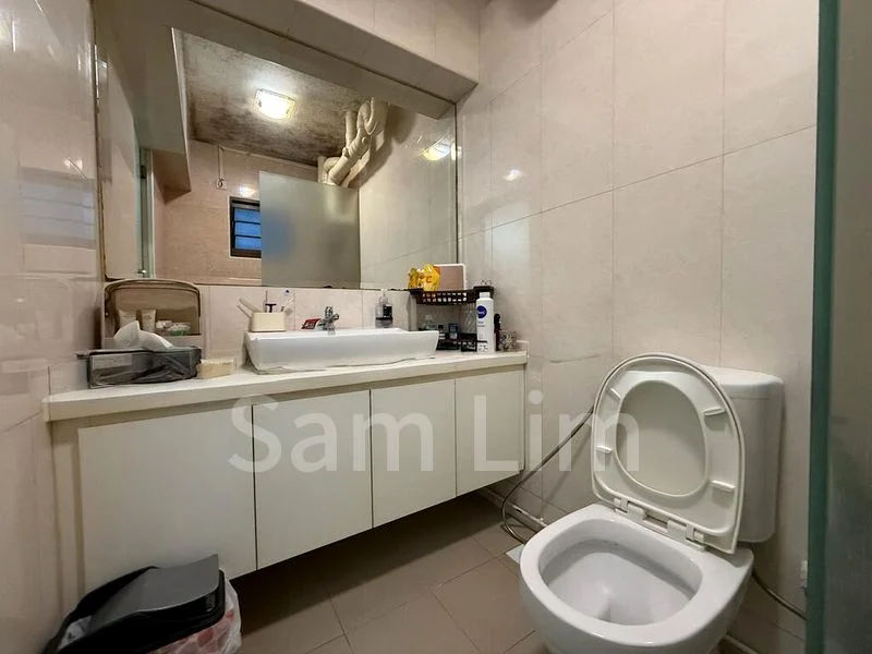 5 Room (5I) HDB for Sale in 65 Teban Gardens Road - Image 7