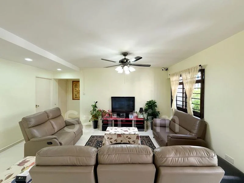 5 Room (5I) HDB for Sale in 65 Teban Gardens Road - Image 2