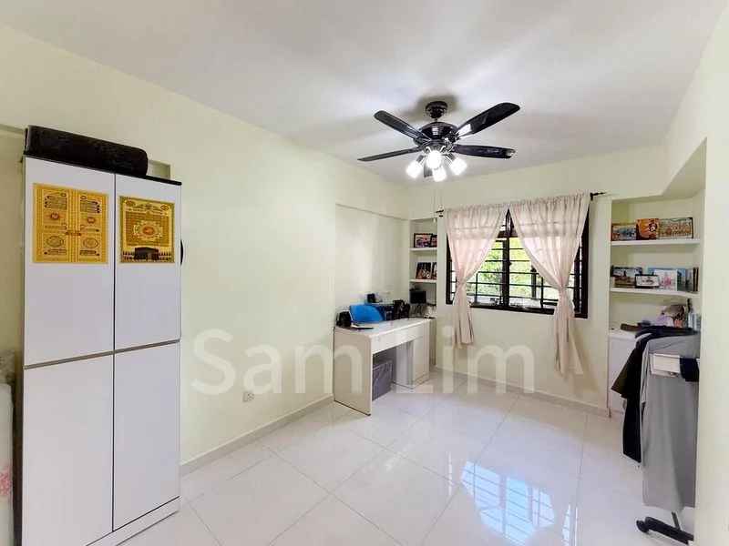 5 Room (5I) HDB for Sale in 65 Teban Gardens Road - Image 9