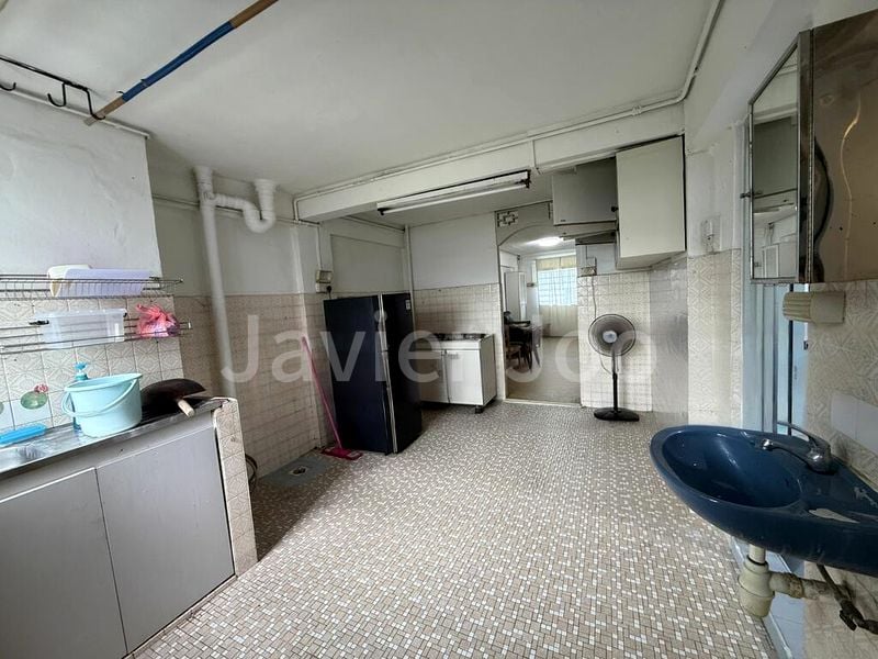 3 Room (3I) HDB for Rent in  22 Sin Ming Road - Image 2