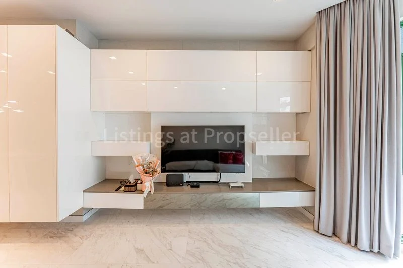 3 Bed Condo for Sale in Signature Park - Image 2