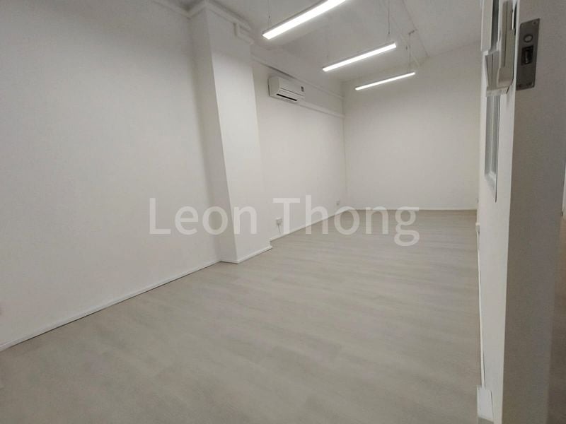 Light Industrial (B1) for Rent in Woodlands 11 - Image 2