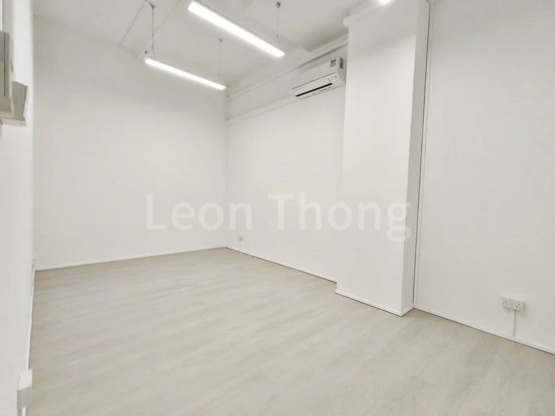 Light Industrial (B1) for Rent in Woodlands 11 - Image 3
